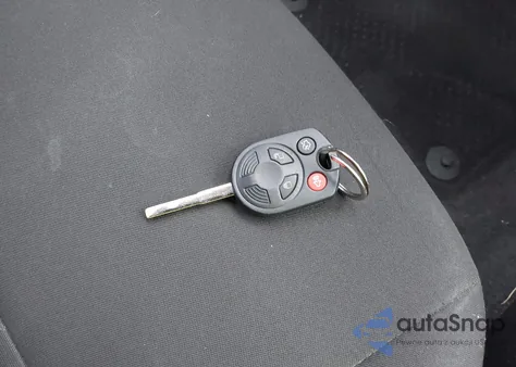 2015 Ford Focus Se z USA, uszkodzony, nr VIN 1FADP3F23FL244245